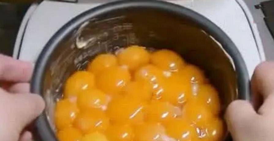 做法|揭秘：20个鸡蛋同时放入“电饭煲”能做出什么样的美食呢？