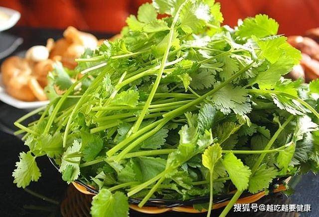 炒什么菜要加香菜 cfb8205f821d40bfbe787899d4ed2442.jpeg