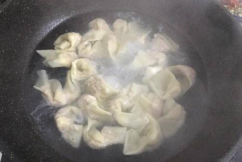 加入适量|冬天早餐最爱吃此物，一碗下肚全身飙汗，特别爽，一周至少吃3次