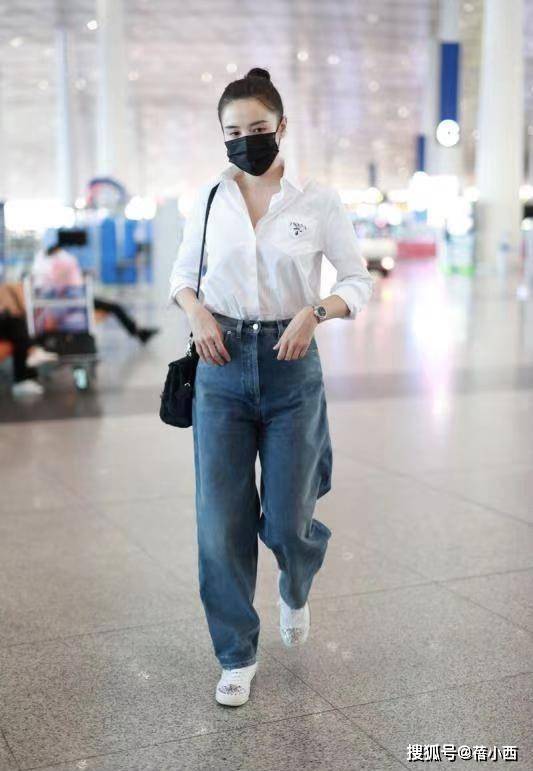 宋佳|宋佳的气质真是一等一的好,简单穿白衬衫+阔腿裤,就美出国际范