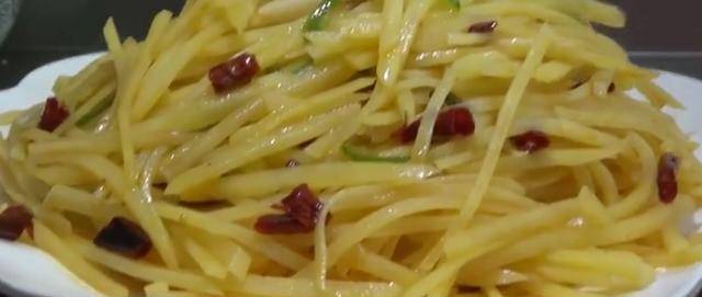 土豆丝怎么切姜 6c81865b1bcc484ba22a6a6b9eaf8581.jpeg