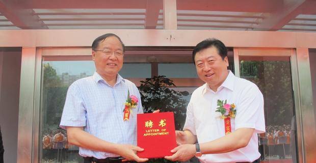 石家庄中学排行榜_河北省排名前五的中学,衡水中学只能排第二,第一实力很强悍