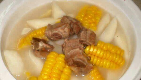 做法|山药玉米排骨汤,味道清甜,营养丰富的汤水,具有健脾开胃功效