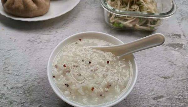 加入适量|经典中式早餐，更喜欢搭配这道小菜，三分钟即成，开胃爽口