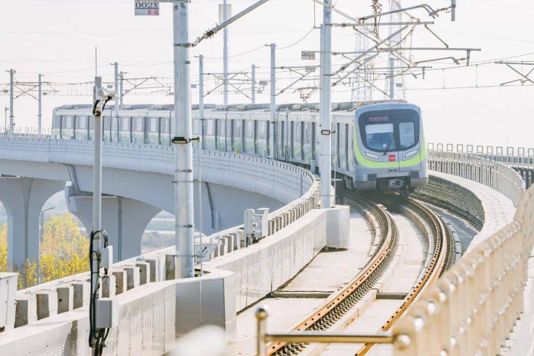 注意!明日起,西安地铁5号线延长创新港站末班车发车时间