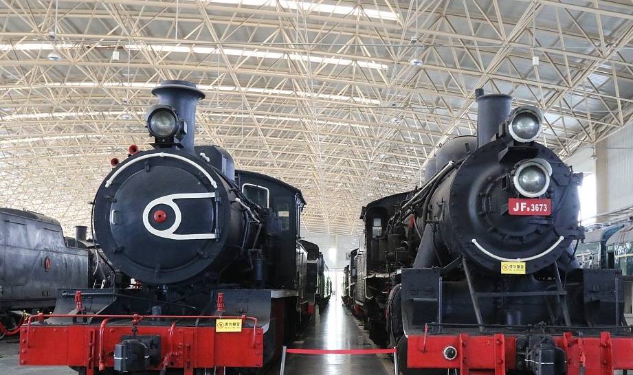 辽宁北部小城有个蒸汽机车博物馆，还是100余部影视剧火车外景地