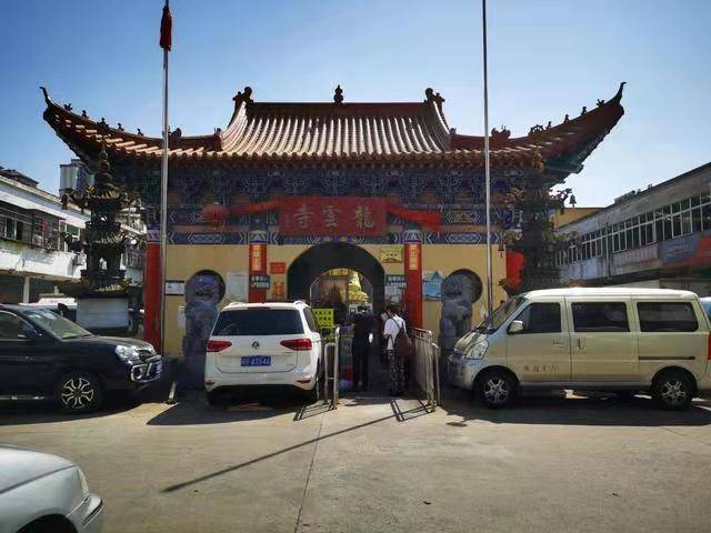 安徽的这一个千年古刹就在合肥市内,这个地方叫作龙云寺.