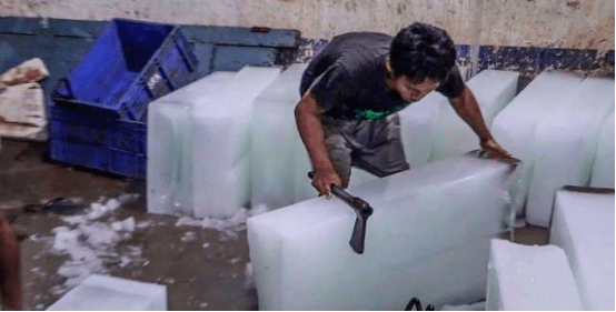世上最纯净的冰块，为啥在印度？中国游客听到背后故事直接喷了