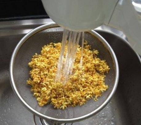 做法|趁着桂花正盛，快点做点桂花酱，香甜可口，做成早餐、点心特别香
