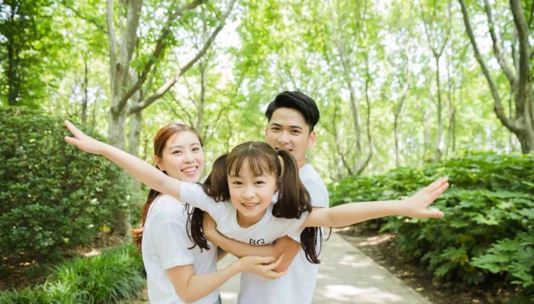 国家|生三胎新政策并没有影响到年轻人，专家们集思广益提出新建议