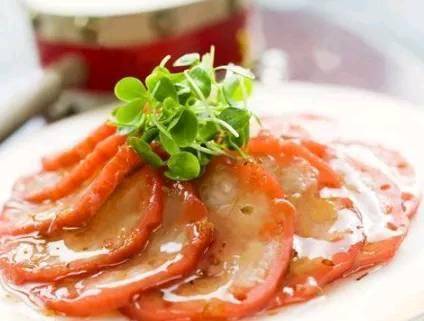 桂花糖藕的装盘 54d7f865ca4e48c98234fe0fa9a8cac8.jpeg