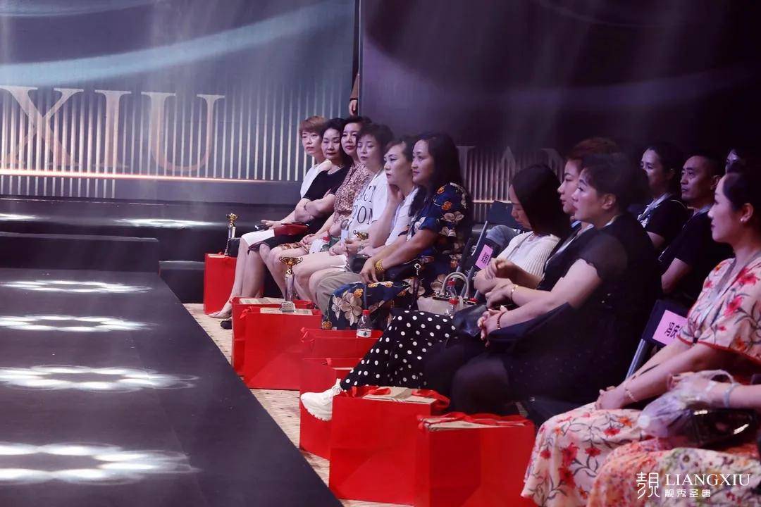 鱼和|秋冬上新 |【靓秀】带你引领2021秋冬潮流