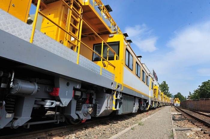 助力中国高铁跑出新速度 宝鸡轨道交通产业发展加快