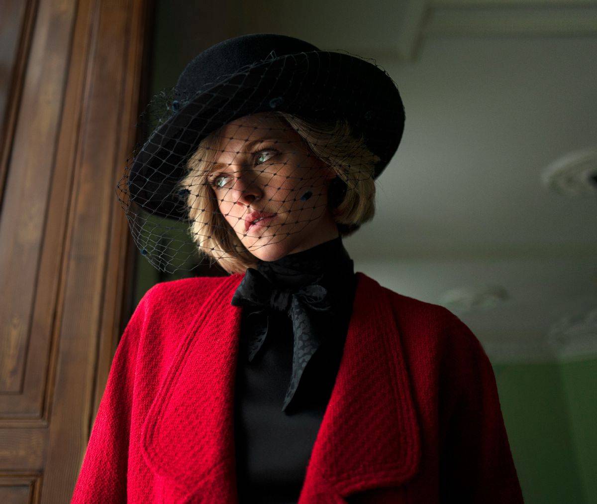 电影|太像了！暮光女小k新片演戴安娜王妃！网友：这眼神好像啊