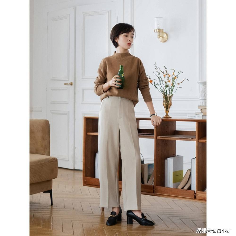 显高|试过了那么多的裤子，还是觉得高腰款式最百搭，显高显瘦还时髦！