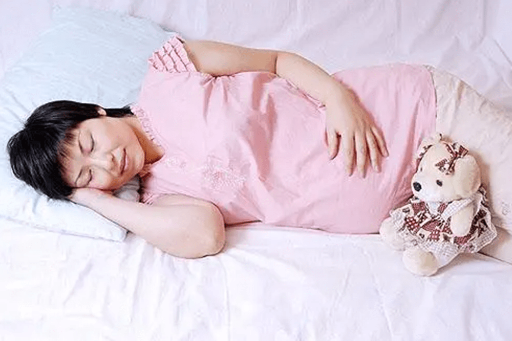 睡觉时间|怀孕后，睡觉时间并非越长越好，专家建议：不少于这个时间最好