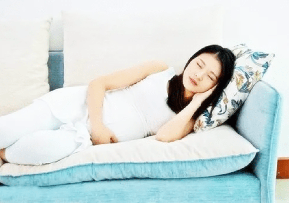 睡觉时间|怀孕后，睡觉时间并非越长越好，专家建议：不少于这个时间最好