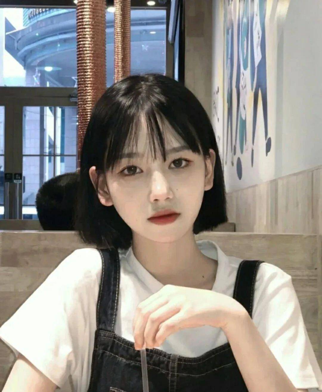 发型|这几款发型女生剪了超显老！求求你们千万不要再留了！