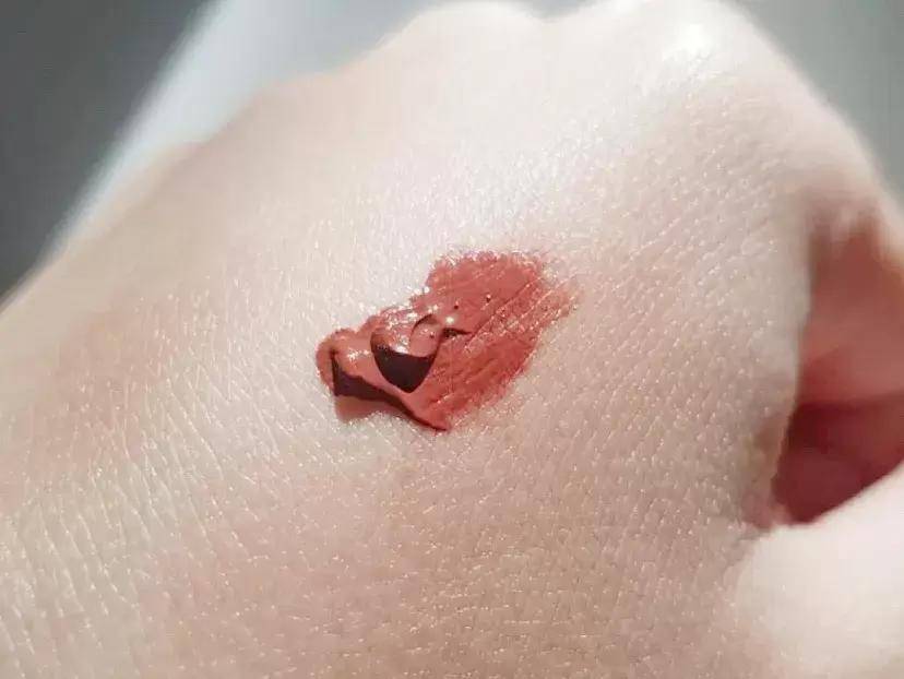 棕色|原来，女生们口中的彩妆“调色师”是这个呀！