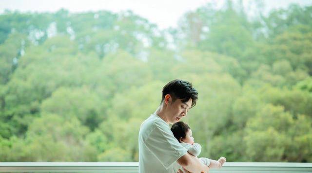 杨千嬅|出道获奖无数，哄老婆开心送千万豪宅，今二胎喜得子，网友：恭喜