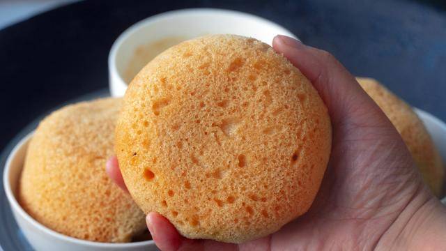 怎样做红糖发糕很好吃 1dd4fa2bcb064bb1a4ddd821028f5e3e.jpeg