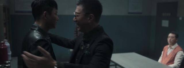 角色|扫黑风暴:张艺兴江疏影成“败笔”?看懂编剧安排,就会恍然大悟