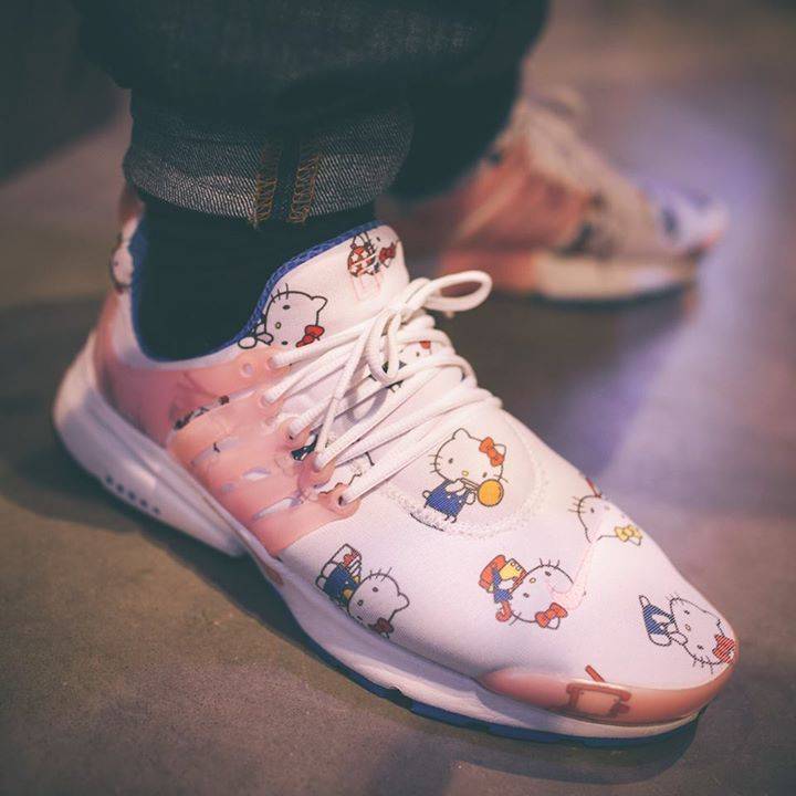 亲友|超限量「天价神鞋」回归！Hello Kitty x Nike 年底复刻！