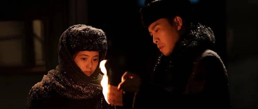 情节|71岁张艺谋真能拼!《悬崖之上》被观众狂热追捧,5大看点太精彩