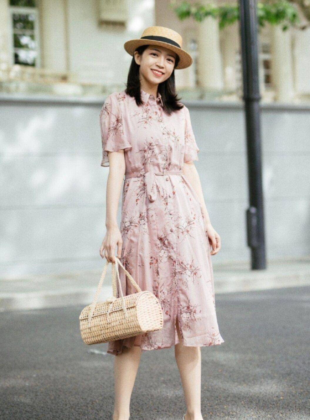 设计|碎花裙那么美，为什么你穿总是显老气？