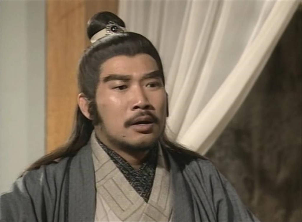 美貌|天龙八部：6版甘宝宝各有各的美，6版钟万仇新版最接近原著