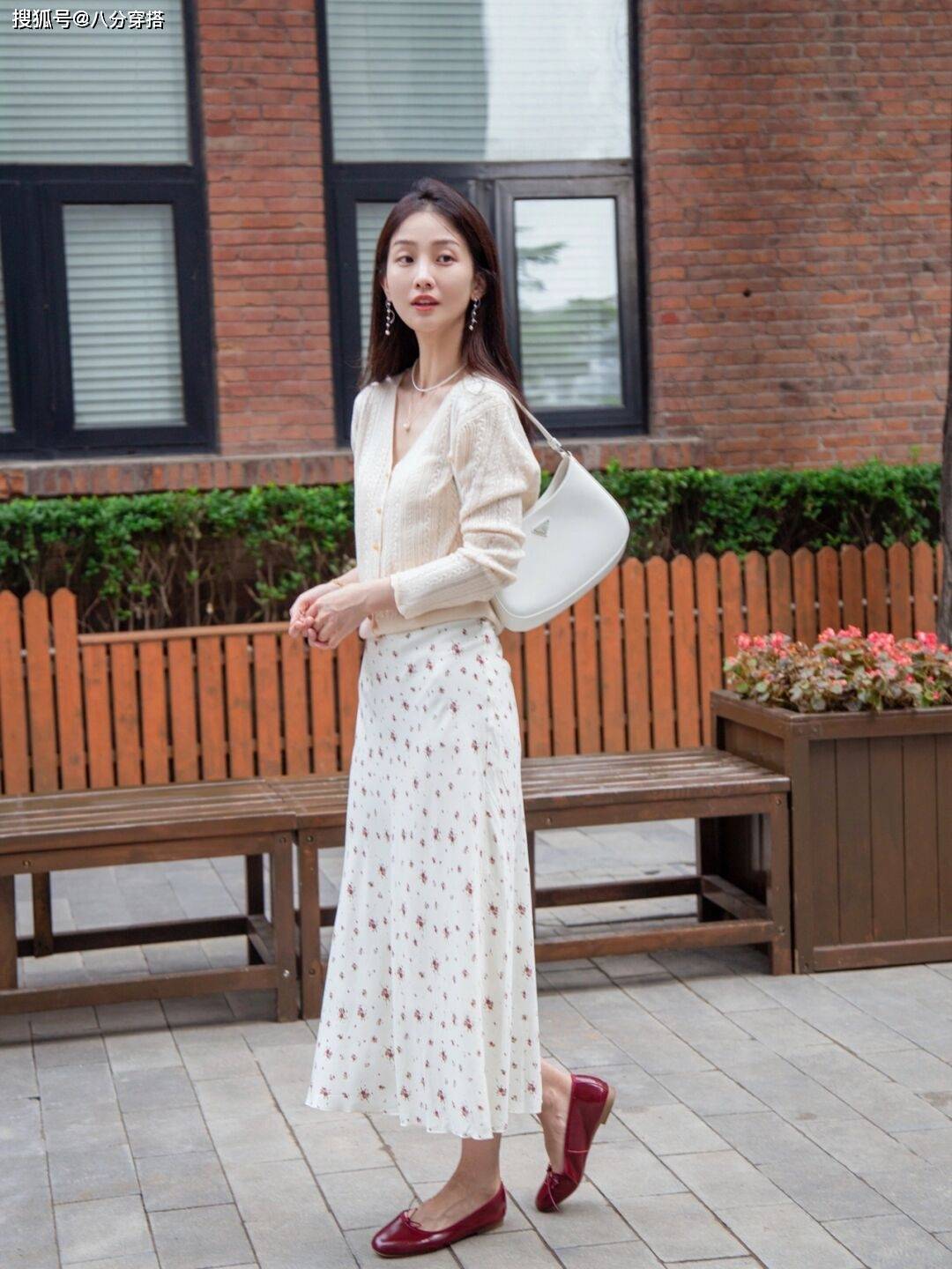 元素|时髦女人从不乱穿衣，早秋试试这些基础款单品，让你气质翻倍