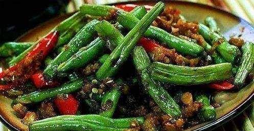 如何炒豆角肉丝好吃 047e953423b8477b9b9f4b51725f77ab.jpeg