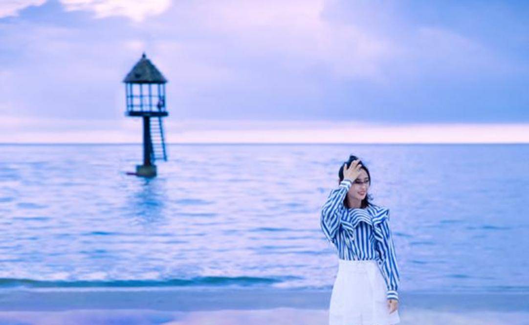 佟丽娅|佟丽娅离婚后脱胎换骨,跳舞舞姿超女团,穿红裙扎头饰变新疆美人