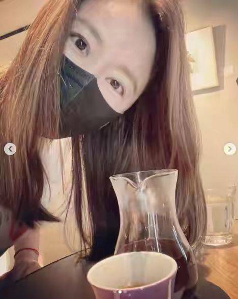 林心如|富士康老板娘参加阔太聚会，保养的好年轻气质，比林心如皱纹少!