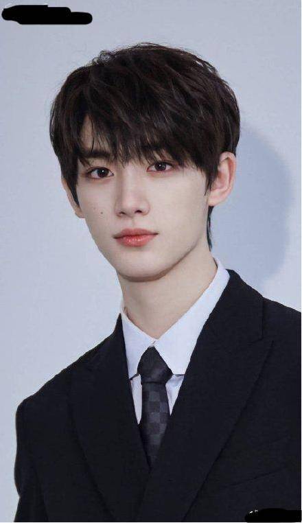 代班|《快乐大本营》官宣丁程鑫加入变成6个人,这还是快乐家族吗?