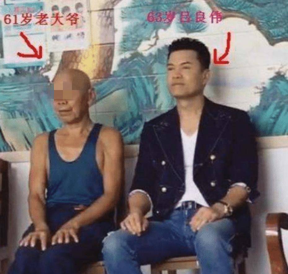 父子|“冻龄爷爷”走红，带孙子出门被误认父子，网友：我还以为是爸爸