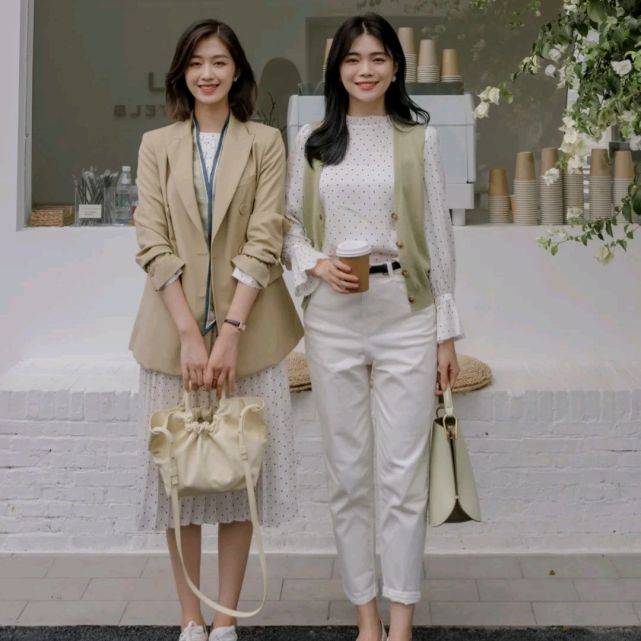 服装|西装穿搭虽然很简约,但风格要自己掌控,穿出更多可能