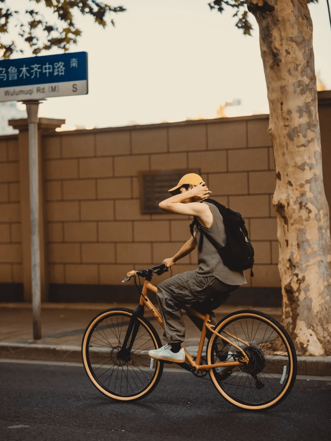 五原|夏末的清凉装扮，街头姑娘们的穿法也太多了吧