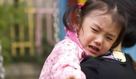 家长|幼儿园开学在即，家里再穷也别给孩子穿以下衣服，会被老师嫌弃