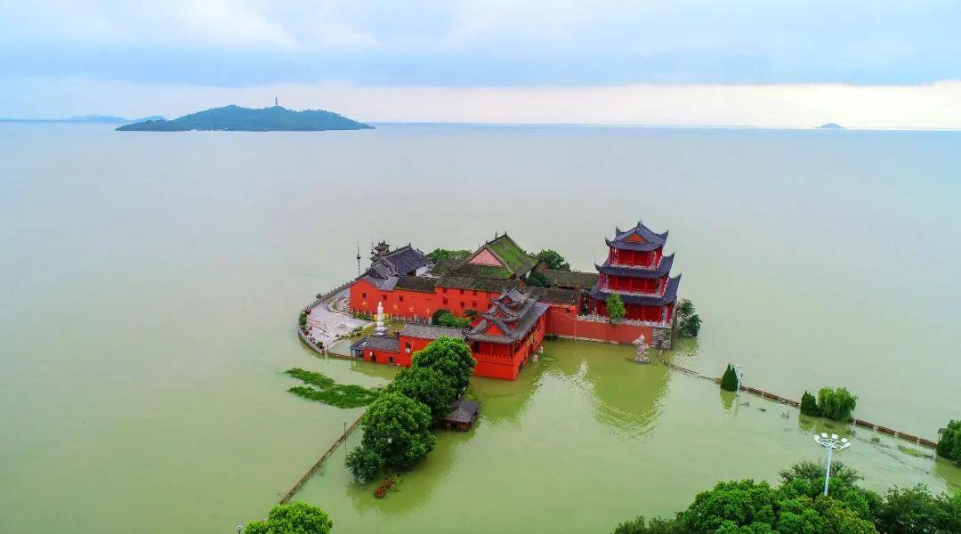 一件容易的事成功共·生part 3正徐徐展开水清岸绿景美的巢湖新画卷