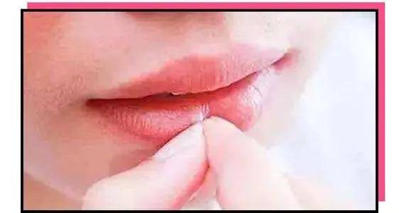 双唇|唇部对女生来说有多重要？我劝你重视…