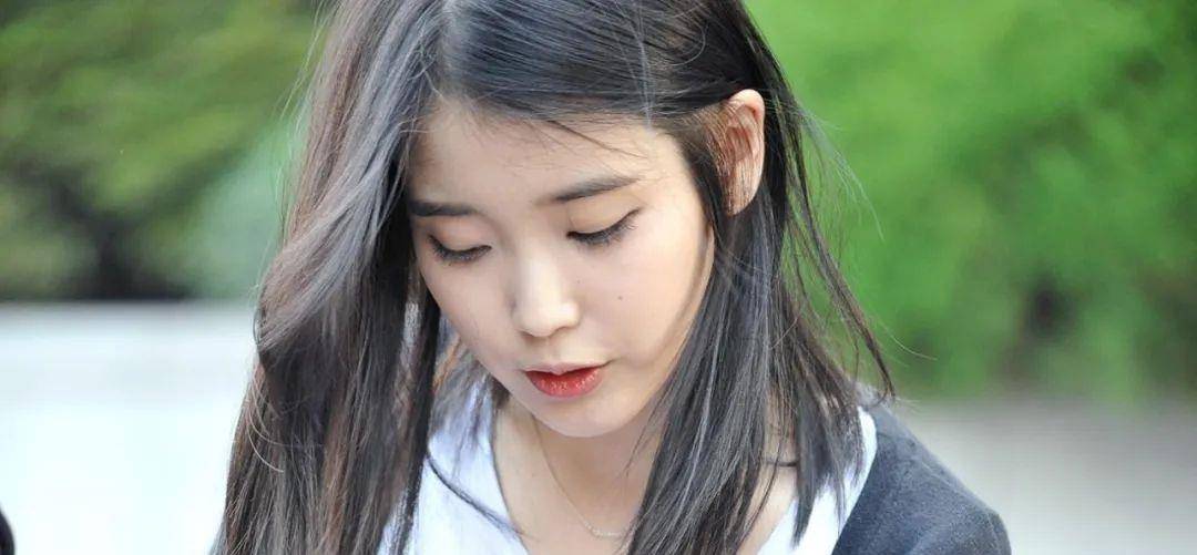 调整|赵露思调整发际线后显瘦10斤？提升颜值，拯救发际线小妙招来了！