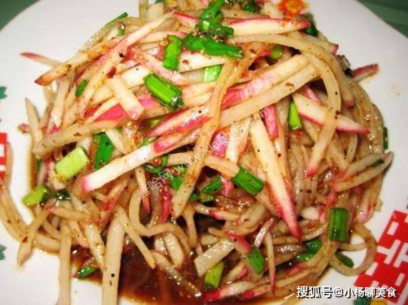 做法|萝卜此做法最正宗,保证你一盘不够吃,色香味俱全,吃一口满嘴香