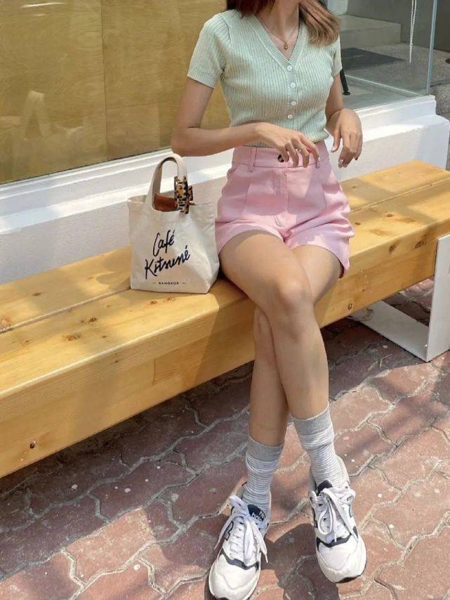 夏天|疯狂心动的夏日穿搭,加点彩色更好看