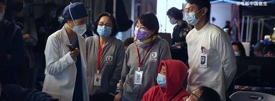 钟南山|钟南山寄语张定宇肯定，抗疫片《中国医生》不仅稳了，而且会爆