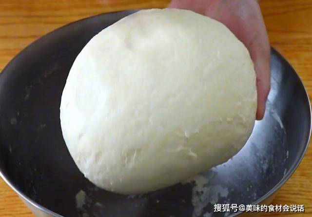 做法|冷冻油条生胚：家庭配方也能成功，早餐只要5分钟，个个酥脆松软