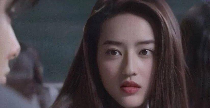 脸部|比起发胖，发腮才是女生的“集体恐惧”！