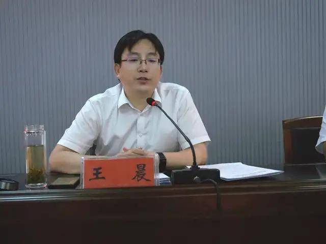 曹铖充分肯定了全市教体系统2021年上半年取得的成