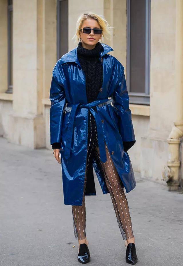 廓形|女人身材再好颜值再高,穿大衣也要避开这三点,否则显胖又没气质