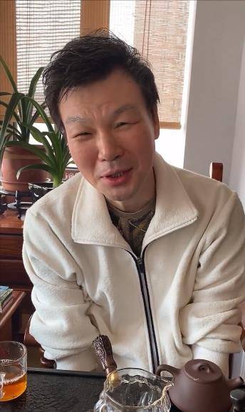 卫视|从红极一时到销声匿迹，主持人李彬到底经历了什么？